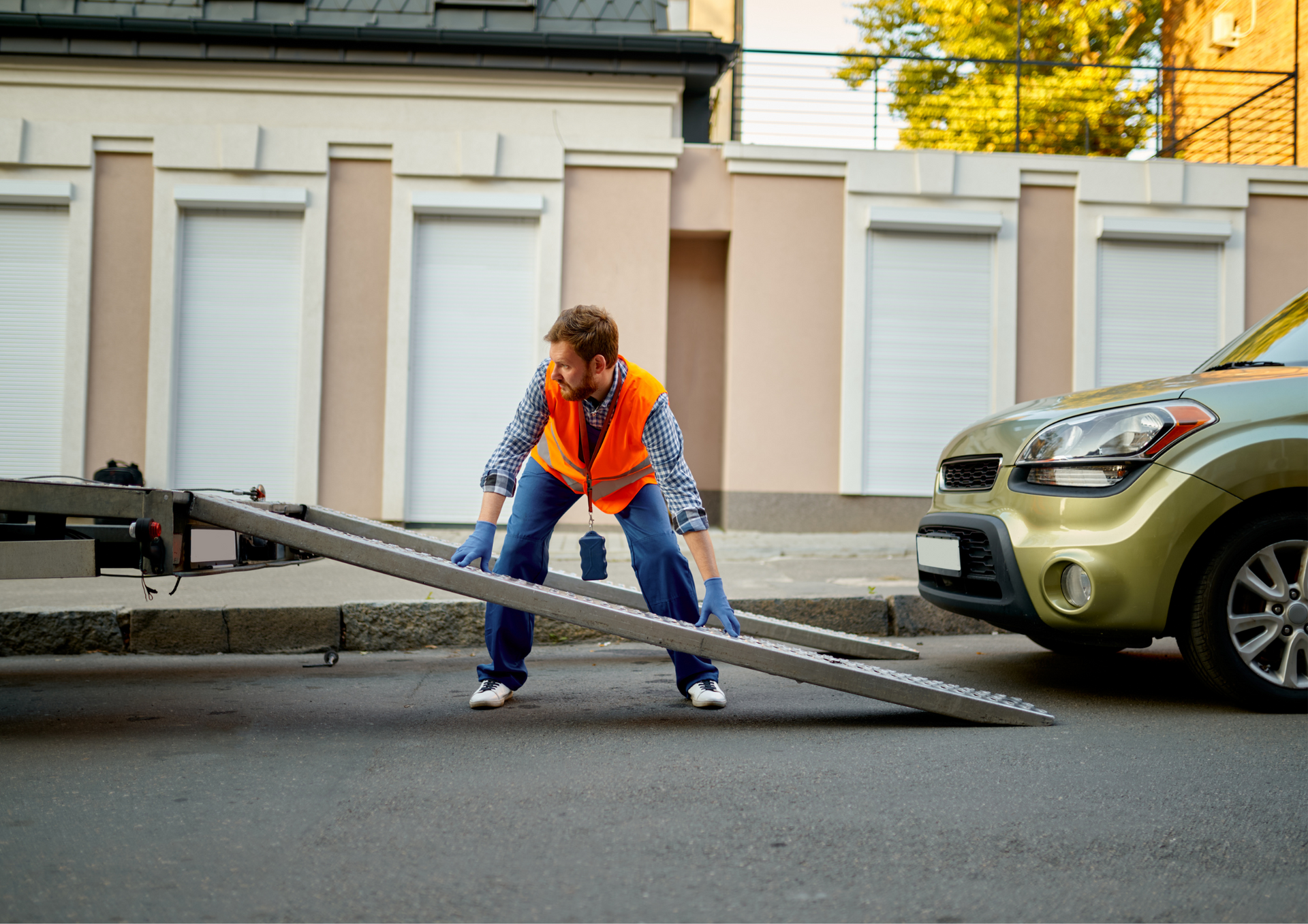 The Difference Between Heavy-Duty and Light-Duty Towing